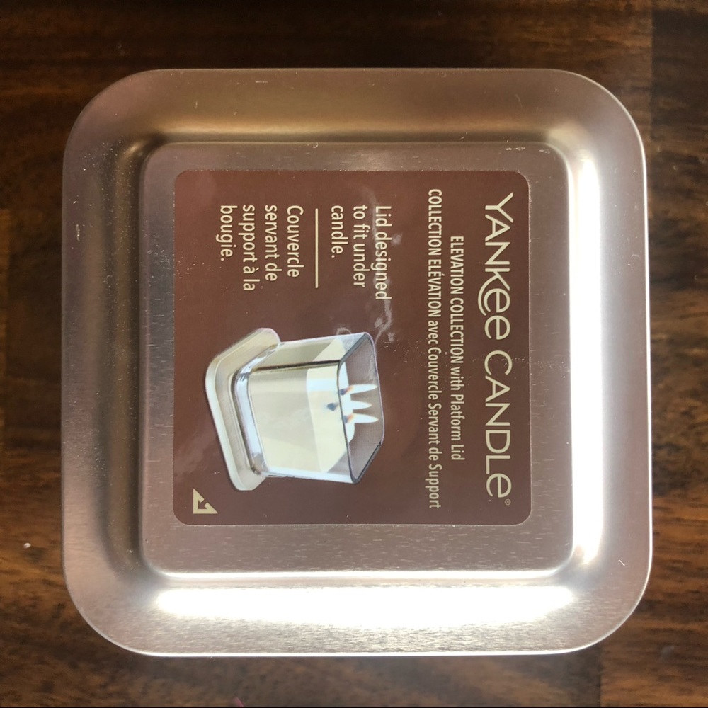 Authentic Yankee Candle - Sheer Linen - Picture 2 of 6